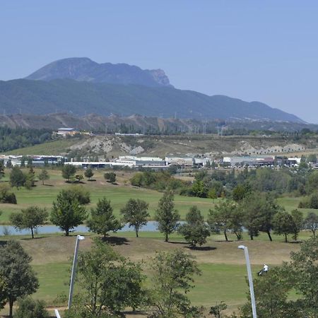 Apartamento Las Margas Golf Pirineo Aragones Sabiñánigo Dış mekan fotoğraf