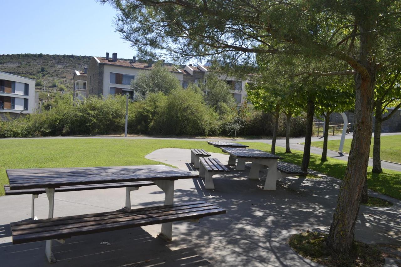 Apartamento Las Margas Golf Pirineo Aragones Sabiñánigo Dış mekan fotoğraf