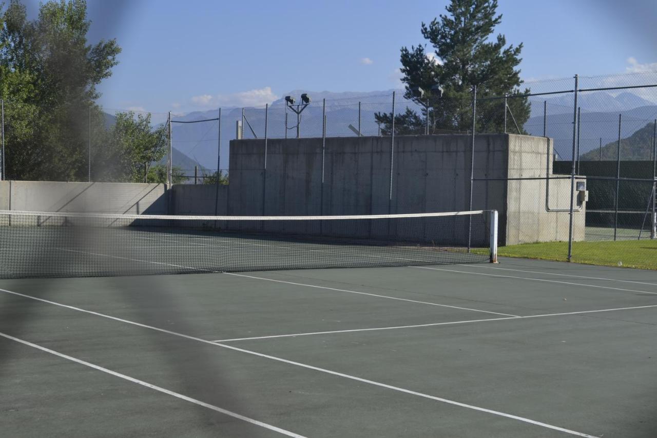 Apartamento Las Margas Golf Pirineo Aragones Sabiñánigo Dış mekan fotoğraf