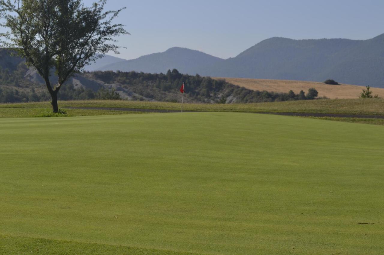Apartamento Las Margas Golf Pirineo Aragones Sabiñánigo Dış mekan fotoğraf